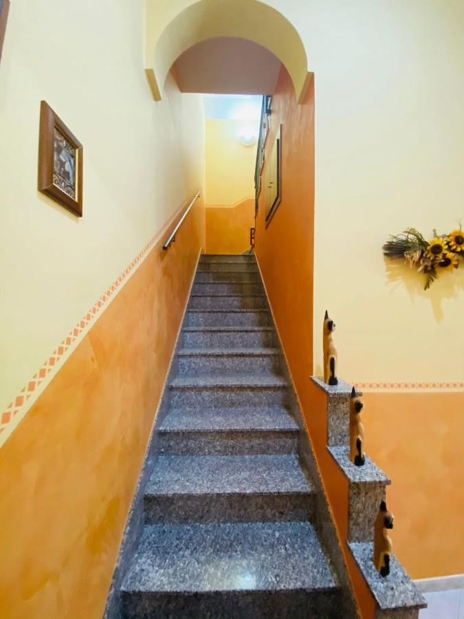 דירות אבולה Giusy'S House מראה חיצוני תמונה